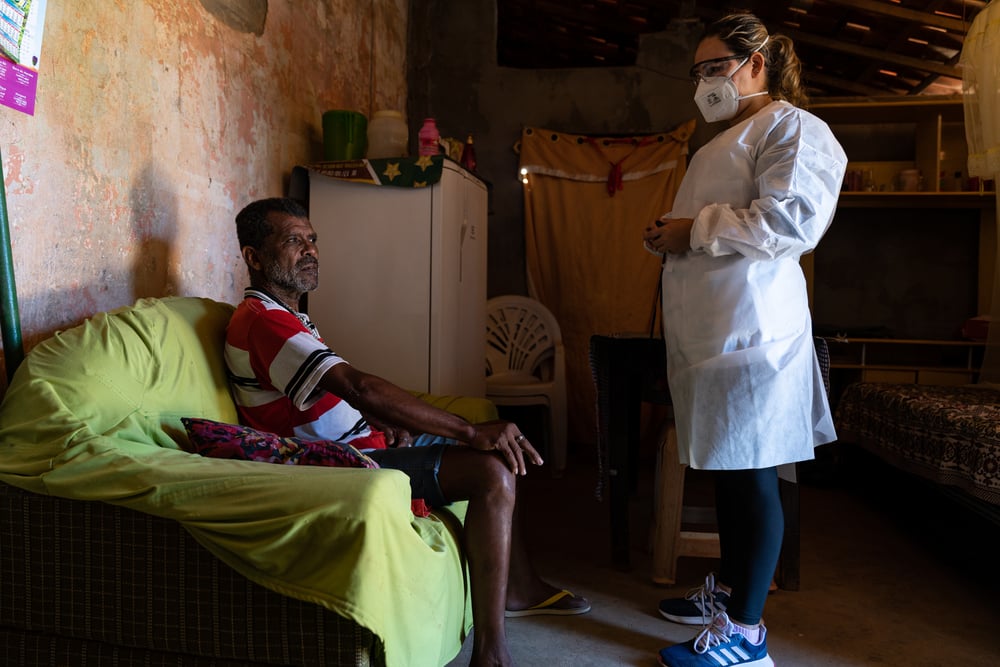 Visitamos a un paciente de COVID-19 en Xique Xique, Bahía. Brasil, junio de 2021
