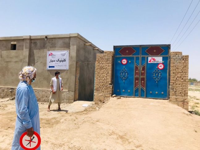 El 6 de julio, establecimos una clínica temporaria en Kunduz para atender a las personas desplazadas por la violencia. Afganistán, julio de 2021Prue Coakley/MSF