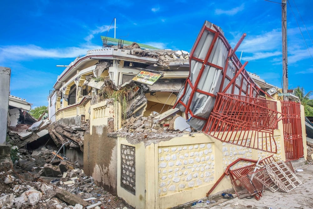 Una casa destruida en Los Cayos da cuenta de la intensidad del terremoto. Haití, agosto de 2021