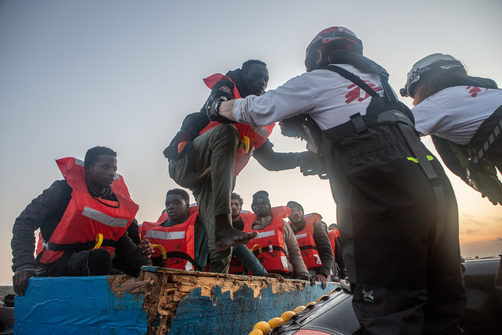 El 11 de mayo, 67 personas fueron rescatadas por nuestro buque Geo Barents. La semana pasada, realizamos 7 rescates en el Mediterráneo Central en solo 72 horas. Anna Pantelia/MSF.