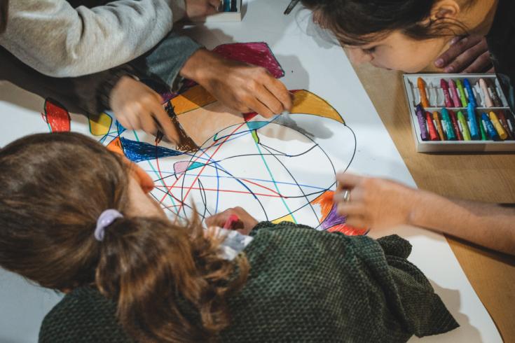 Trabajo en salud mental con niños desplazados internamente por la guerra en Ucrania