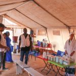 Clínica móvil de MSF en el campo para personas desplazadas internamente de Kaya, en Burkina Faso