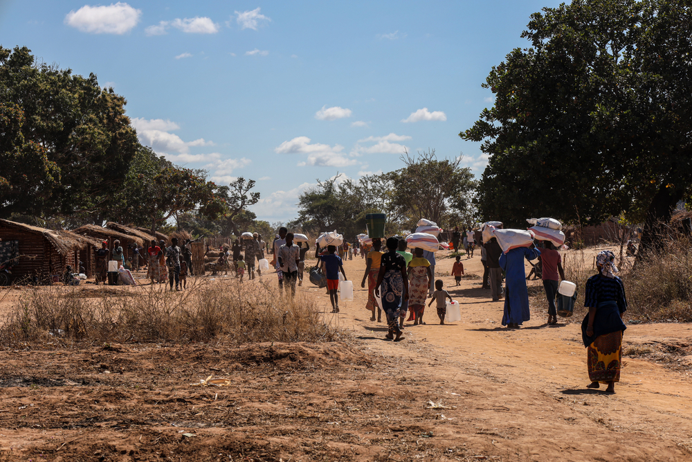 Más de 500 familias recientemente desplazadas recibieron nuestros kits de emergencia en Mumane (Cabo Delgado, Mozambique).Mariana Abdalla/MSF.
