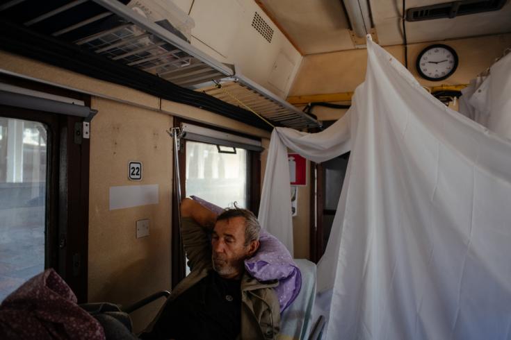 Paciente del tren sanitario de Médicos Sin Fronteras en Ucrania