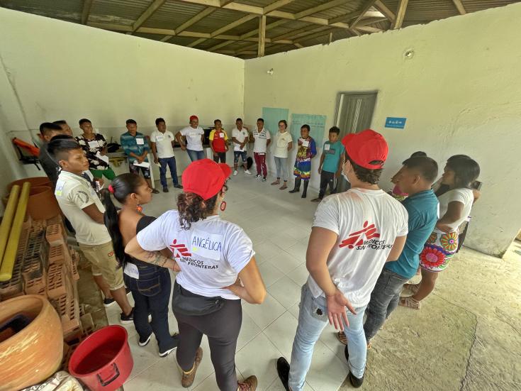 Entrenamiento en salud comunitaria de Médicos Sin Fronteras en Alto Baudó, Colombia