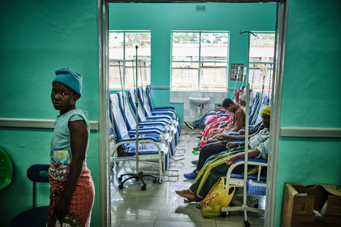 Sala de espera del Hospital Blantyre, en Malawi, especializado en cáncer de cuello uterino.Diego Menjibar.