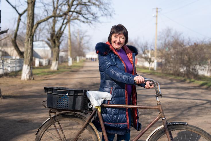 Iryna Zhomer, voluntaria del pueblo de Blahodatne, en la región de Kherson. 