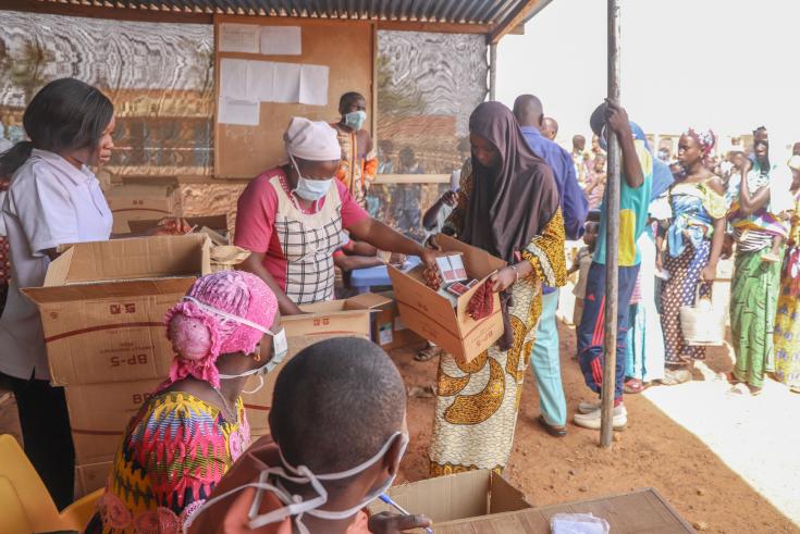 MSF brinda complemento nutricional para los habitantes de Djibo.
