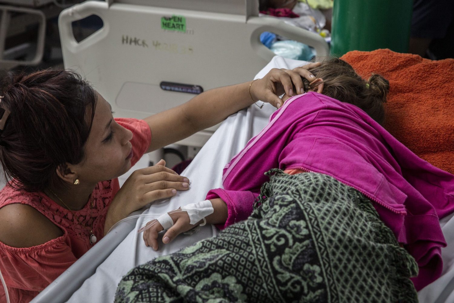 Debido al alarmante aumento de casos de dengue en Honduras en el año 2019, instalamos una sala de urgencia en uno de los hospitales de la región donde atendimos a más de 850 pacientes pediátricos que contrajeron la enfermedadFrancesca Volpi.