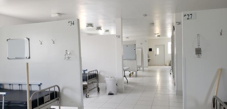 Parte del nuevo centro de tratamiento COVID-19 de Médicos Sin Fronteras en Drouillard, Puerto Príncipe (Haití).Lunos Saint Brave/MSF