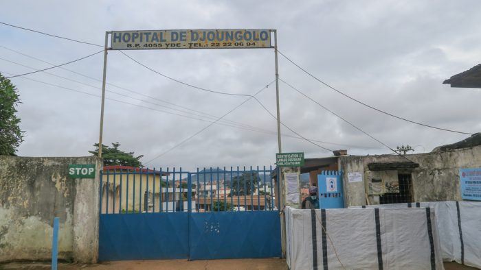 Imagen de archivo del 27 de julio de 2020: entrada del Hospital Djoungolo en Yaounde, Camerún.MSF/Vanessa Fodjo.