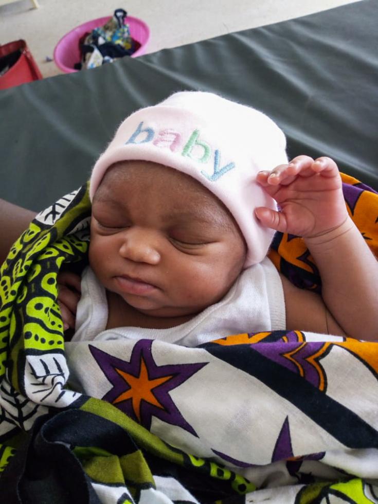 Primer nacimiento bebé Kenia 2019