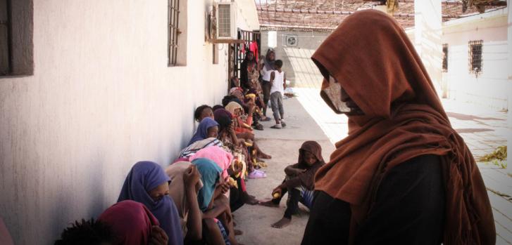Mujeres y niños en un centro de detención en Libia, 3 de septiembre de 2018.Sara Creta/MSF