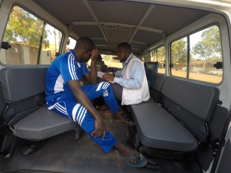 Clínica móvil en Niamey 