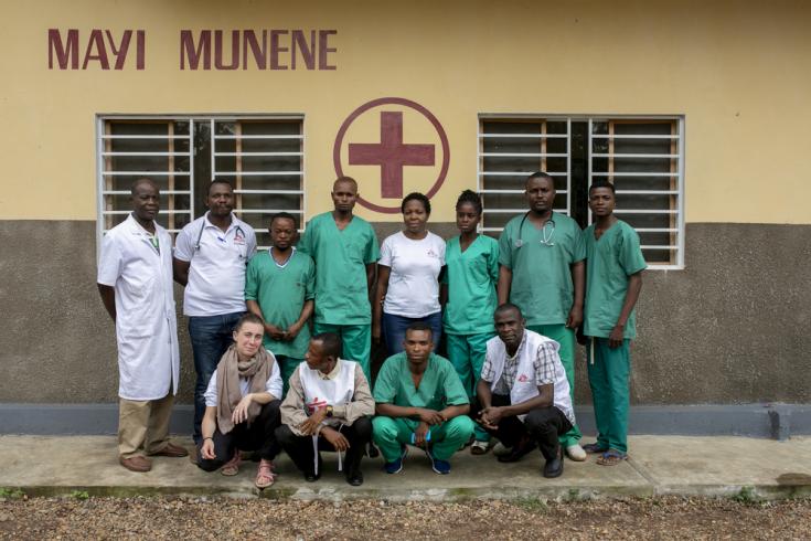 Equipo de Médicos Sin Fronteras en República Democrática del Congo