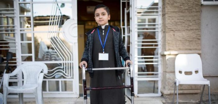 Este niño tiene nueve años y es paciente de MSF en Irak porque hace cuatro años fue víctima de una gran explosión. "Espero que nunca necesite otra cirugía en mi vida. Solo quiero recuperar mi vida anterior, volver a la escuela, estar con mis amigos."