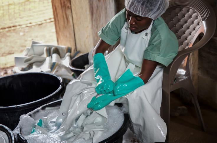 Limpieza para prevenir el Ébola