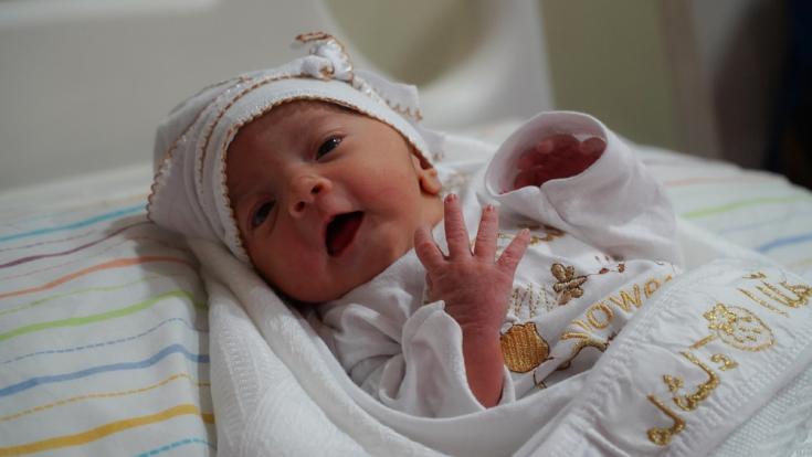 Bebé recién nacido en la maternidad de Naplusa, en Mosul, Irak.