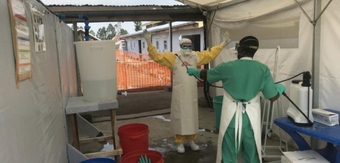 El equipo de Médicos Sin Fronteras en el centro de tratamiento del Ébola en Goma, República Democrática del Congo.Laetitia Martin/MSF