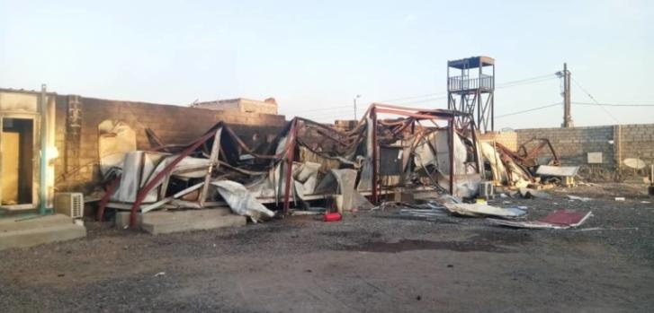 Parte del hospital dañado debido al ataque aéreo en edificios cercanos de la ciudad de Mocha, en Yemen.MSF